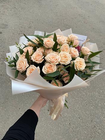 Букет Кремовые розы Латте в Донецке